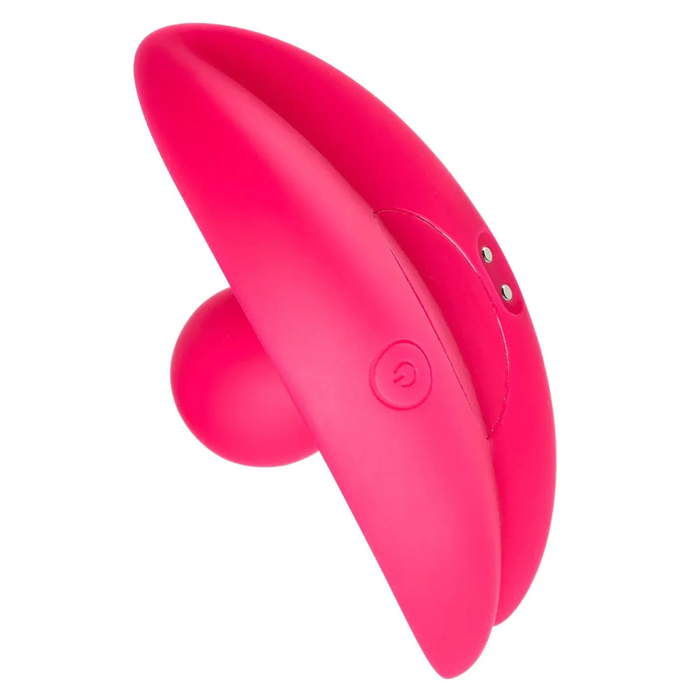 Cloud 9 Camel Toe Shaped Vibrator With Remote - Pink WTC610